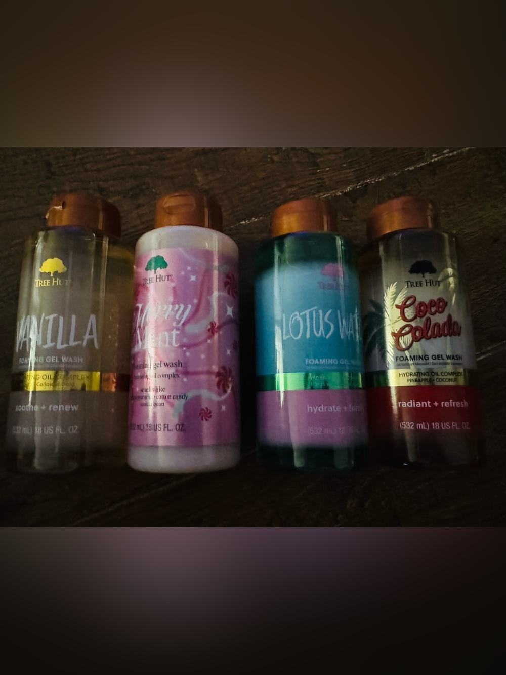 Tree Hut Bundle Merry Mint, Coco Colada, lotus water, Vanilla foaming body wash